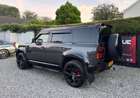 2021 Land Rover Defender - photo 9