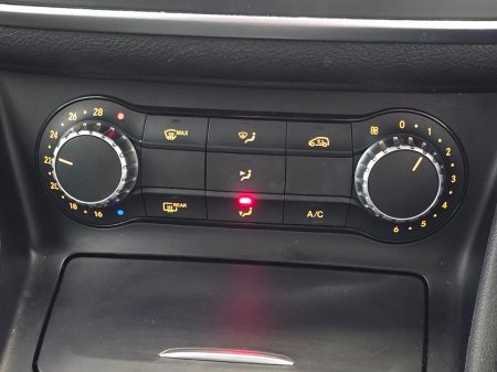2015 Mercedes-Benz CLA - photo 15