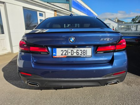 2022 BMW 5-Series - photo 8