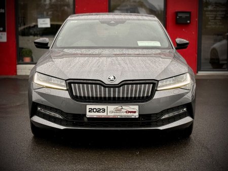 2023 Skoda Superb - photo 2