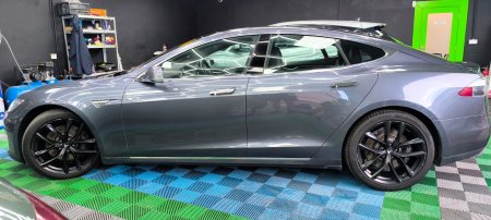 2016 Tesla Model S - photo 4