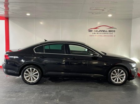 2020 Volkswagen Passat - photo 17