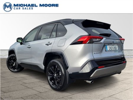 2024 Toyota RAV4 - photo 3