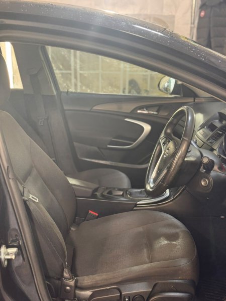 2010 Opel Insignia - photo 6