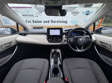 2020 Toyota Corolla - photo 17