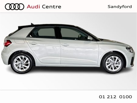 2026 Audi A1 - photo 2