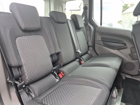 2022 Ford Tourneo Connect - photo 10