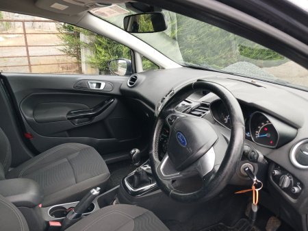 2013 Ford Fiesta - photo 10