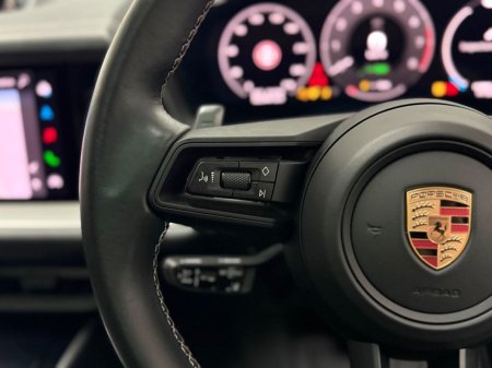 2025 Porsche Cayenne - photo 27