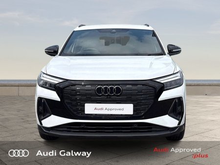 2026 Audi Q4 e-tron - photo 2