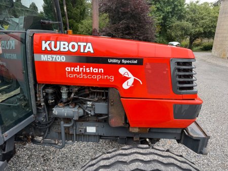 2003 Kubota M5700 - photo 5