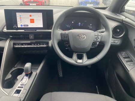 2025 Toyota C-HR - photo 9