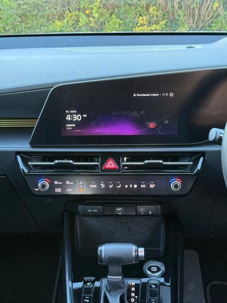 2024 Kia Niro - photo 14