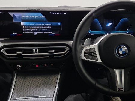 2024 BMW 3-Series - photo 17