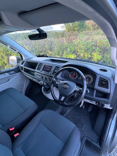 2019 Volkswagen Transporter - photo 19