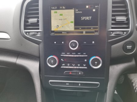 2020 Renault Megane - photo 13
