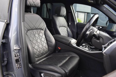 2023 BMW X5 - photo 9