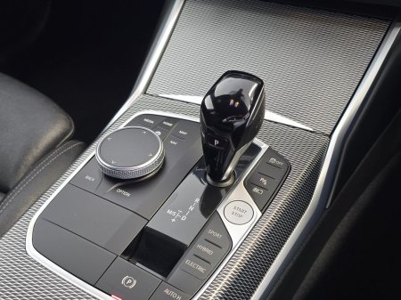 2022 BMW 3-Series - photo 15