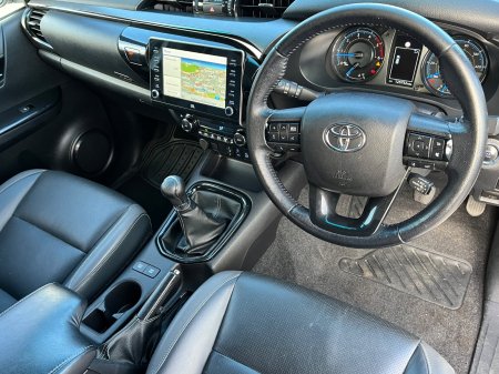 2021 Toyota Hilux - photo 11