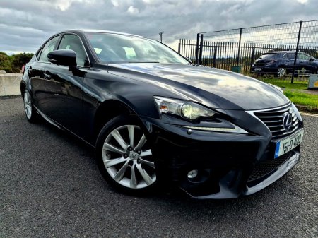 2015 Lexus IS 300h Executive