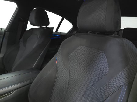 2017 BMW 5-Series - photo 18