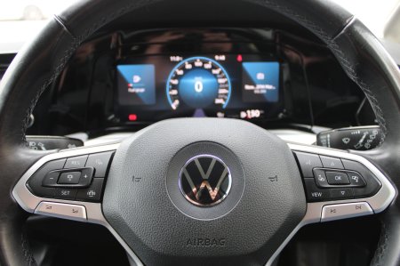 2021 Volkswagen Golf - photo 12
