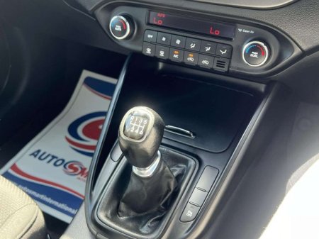 2014 Kia Carens - photo 24