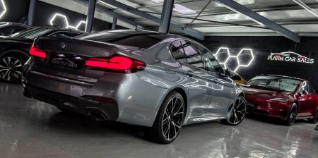 2020 BMW 5-Series - photo 13