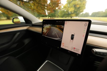 2022 Tesla Model 3 - photo 23