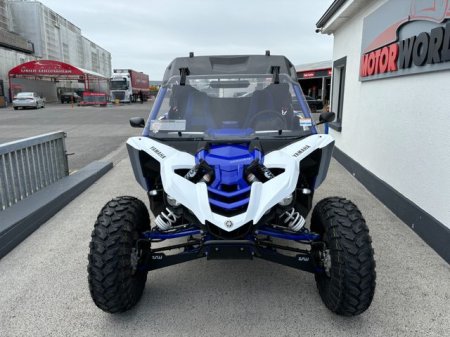 2018 YAMAHA FZS - photo 2