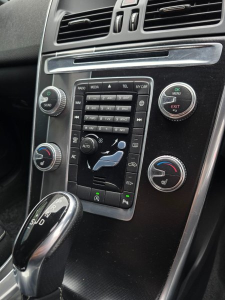 2016 Volvo XC60 - photo 16