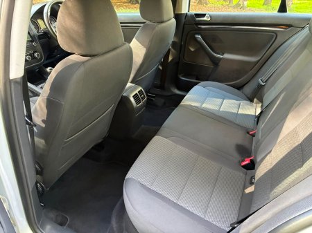 2010 Volkswagen Jetta - photo 18