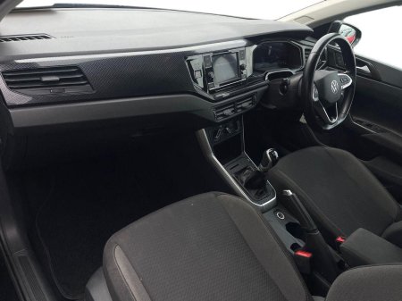2024 Volkswagen Polo - photo 4