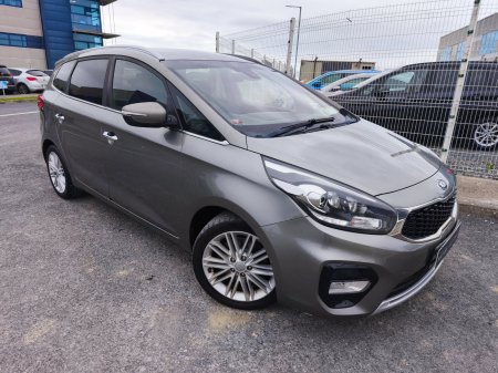 2018 Kia Carens - photo 2