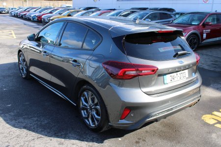 2024 Ford Focus - photo 3