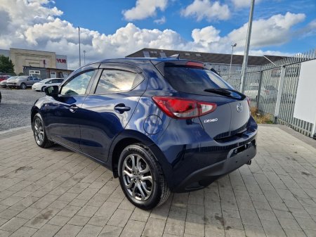 2017 Mazda Demio - photo 9