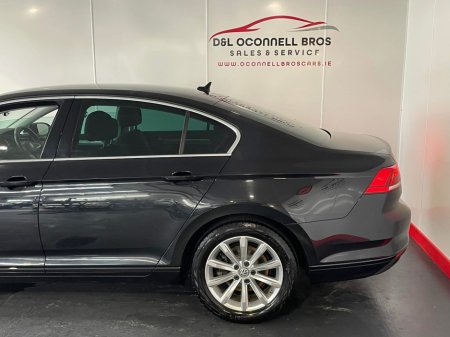 2020 Volkswagen Passat - photo 5