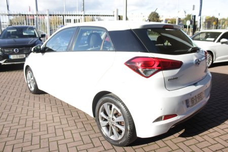 2016 Hyundai i20 - photo 6