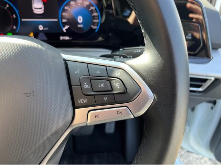 2023 Volkswagen Golf - photo 23