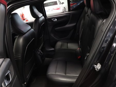2020 Volvo XC40 - photo 34