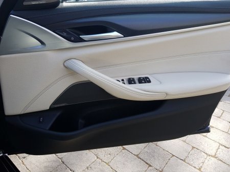 2023 BMW 5-Series - photo 21
