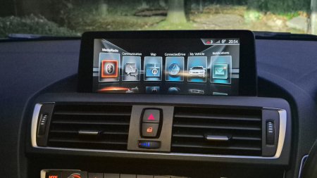 2017 BMW 1-Series - photo 14