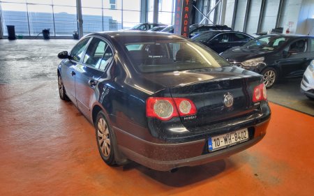 2010 Volkswagen Passat - photo 5