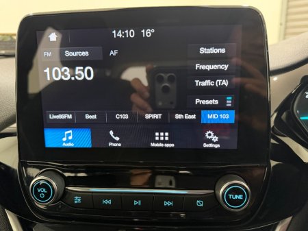 2018 Ford Fiesta - photo 16