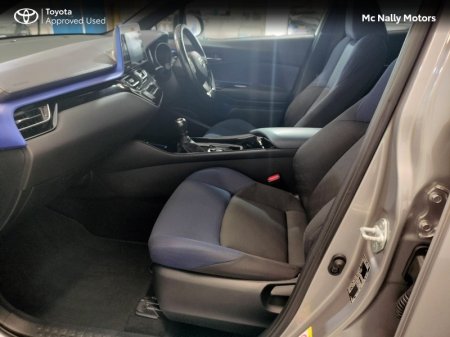2017 Toyota C-HR - photo 6