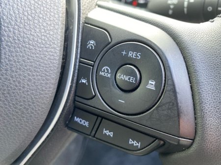 2025 Toyota Corolla Cross - photo 14