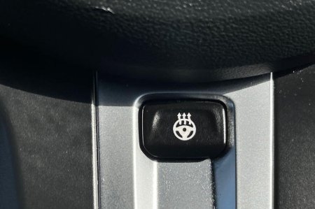 2024 BMW 3-Series - photo 33