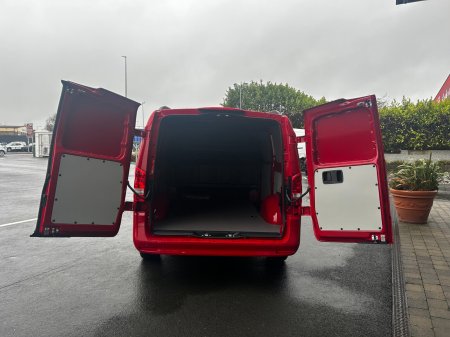 2026 Mercedes-Benz Vito - photo 9