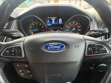 2015 Ford Focus - photo 7