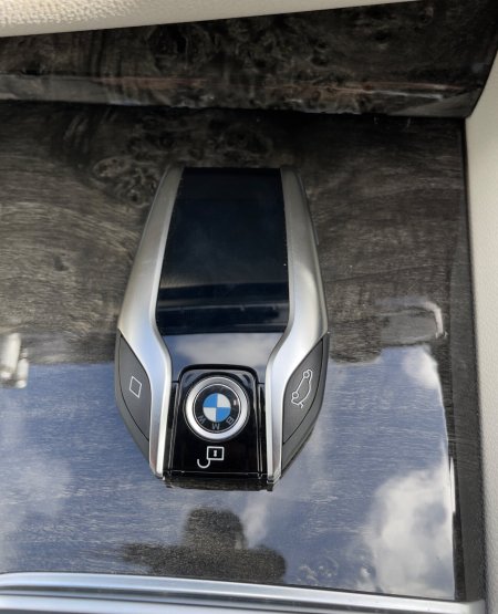 2020 BMW 5-Series - photo 12